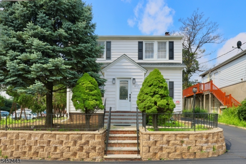 2071 State Route 35 Sayreville NJ 08879