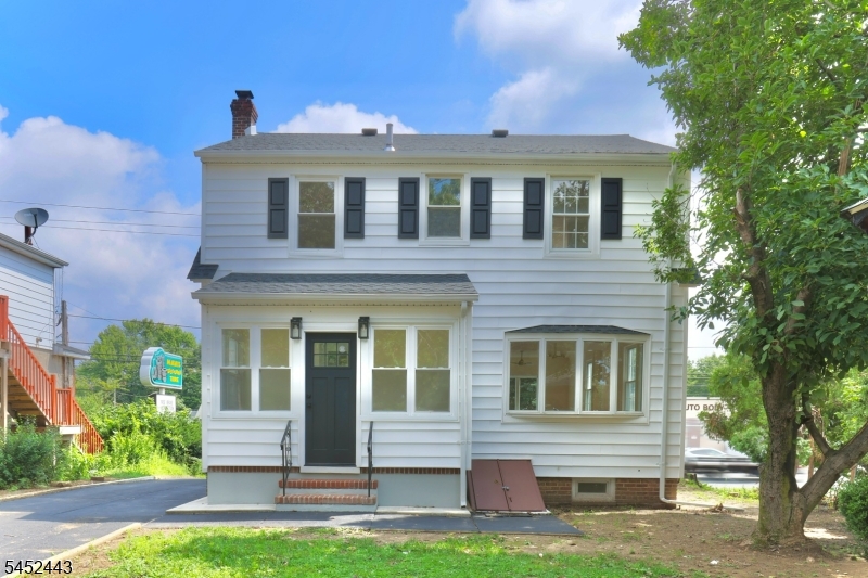 2071 State Route 35 Sayreville NJ 08879