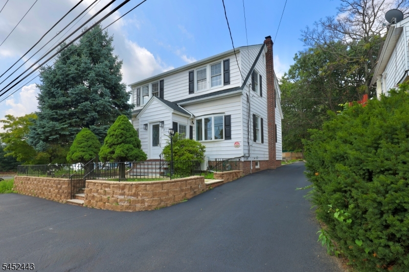 2071 State Route 35 Sayreville NJ 08879