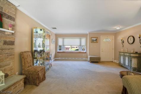 17 Hilldale Road Montville NJ 07058