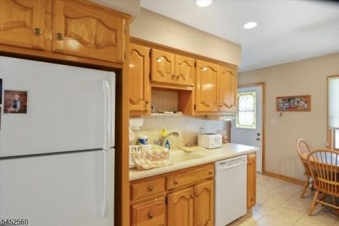17 Hilldale Road Montville NJ 07058
