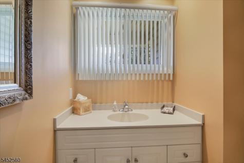 17 Hilldale Road Montville NJ 07058