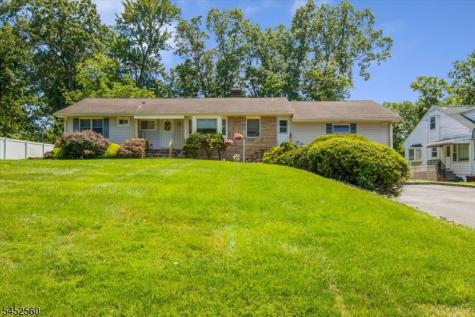 17 Hilldale Road Montville NJ 07058