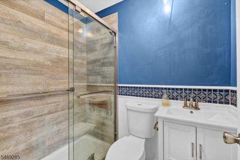 376 Riverside Avenue Rutherford NJ 07070