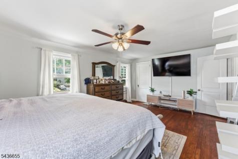 60 Summit Road Elizabeth NJ 07208