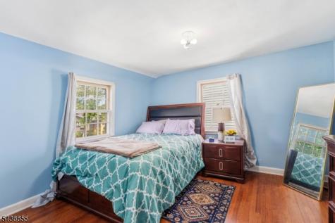 60 Summit Road Elizabeth NJ 07208