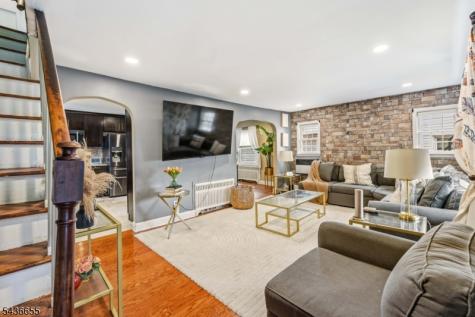 60 Summit Road Elizabeth NJ 07208