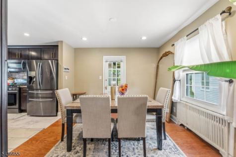 60 Summit Road Elizabeth NJ 07208