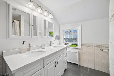44 Pine Street West Orange NJ 07052