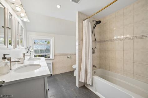 44 Pine Street West Orange NJ 07052