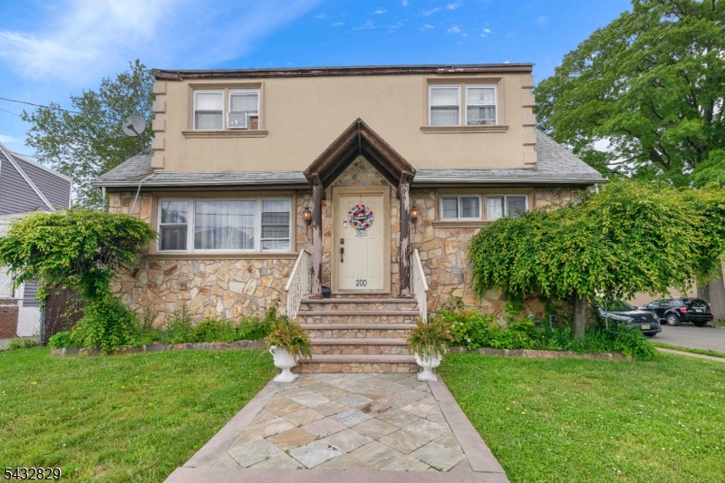 200 Bradford Avenue Linden NJ 07036