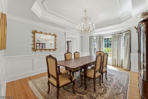 13 Hunters Trail Chester NJ 07930