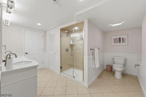 13 Hunters Trail Chester NJ 07930