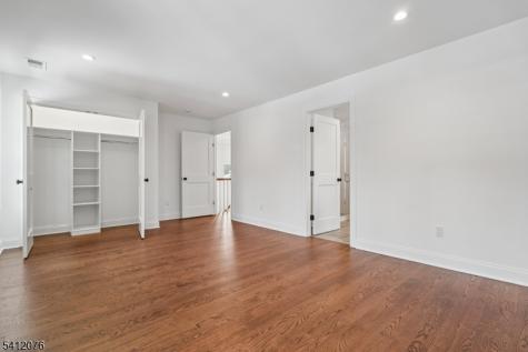 4 Plymouth Drive Livingston NJ 07039
