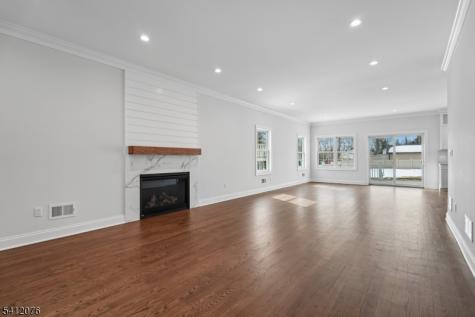 4 Plymouth Drive Livingston NJ 07039