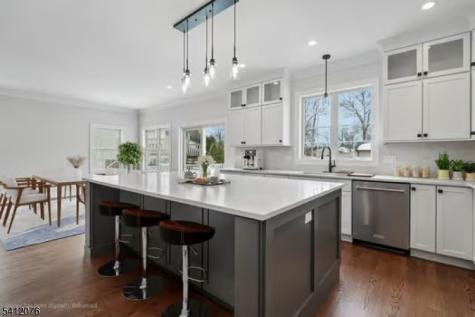 4 Plymouth Drive Livingston NJ 07039
