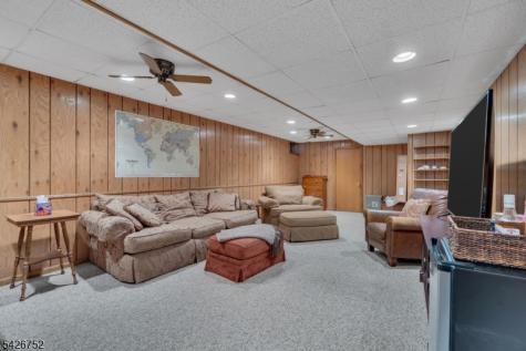 617 Van Liew Court Hillsborough NJ 08844