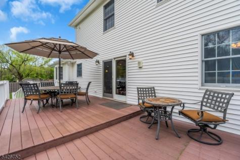 617 Van Liew Court Hillsborough NJ 08844