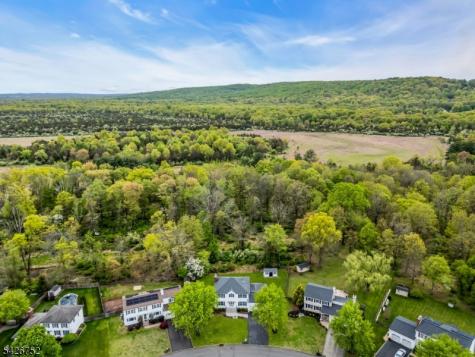617 Van Liew Court Hillsborough NJ 08844