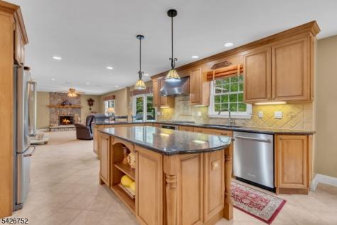 617 Van Liew Court Hillsborough NJ 08844