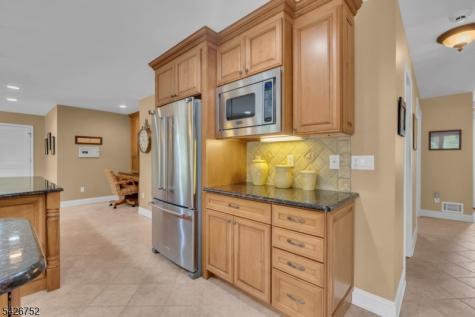 617 Van Liew Court Hillsborough NJ 08844
