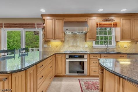 617 Van Liew Court Hillsborough NJ 08844
