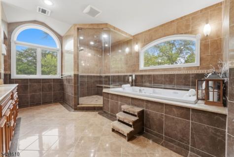 51 Cannonball Road Wanaque NJ 07465