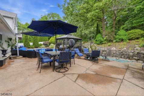 51 Cannonball Road Wanaque NJ 07465