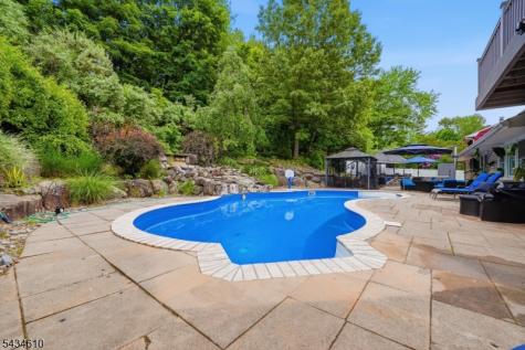 51 Cannonball Road Wanaque NJ 07465