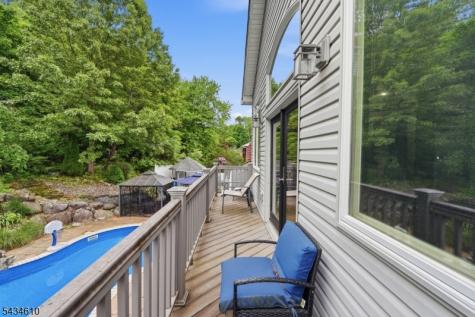 51 Cannonball Road Wanaque NJ 07465