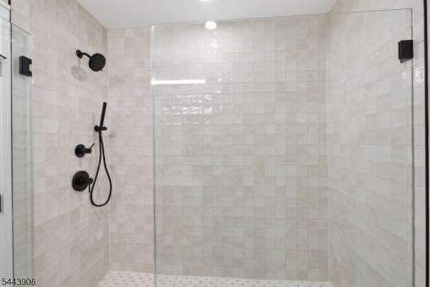 180 Roundtop Road Bernardsville NJ 07924