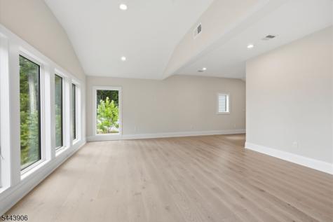 180 Roundtop Road Bernardsville NJ 07924