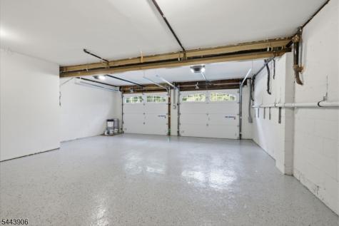 180 Roundtop Road Bernardsville NJ 07924