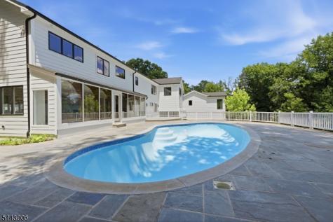 180 Roundtop Road Bernardsville NJ 07924