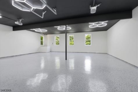 180 Roundtop Road Bernardsville NJ 07924