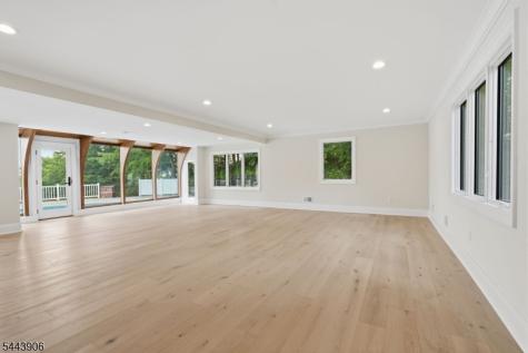 180 Roundtop Road Bernardsville NJ 07924