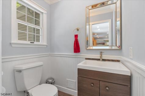 19 Heather Hill Way Bridgewater NJ 08807
