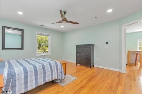 19 Heather Hill Way Bridgewater NJ 08807