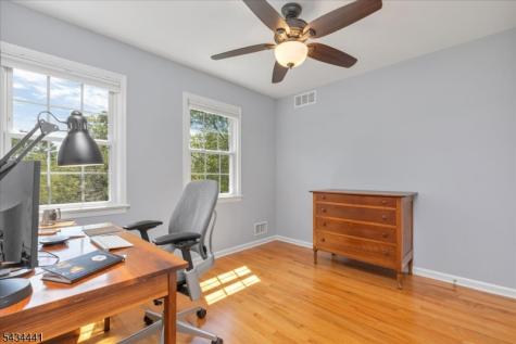 19 Heather Hill Way Bridgewater NJ 08807