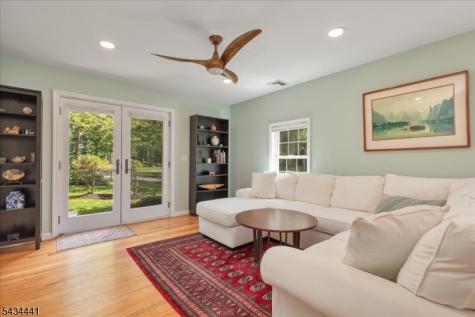 19 Heather Hill Way Bridgewater NJ 08807
