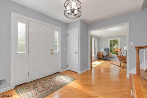 19 Heather Hill Way Bridgewater NJ 08807
