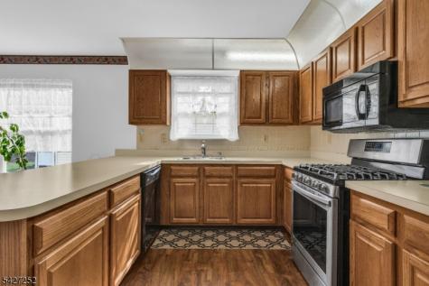 81 Woodstock Drive Berkeley NJ 08757