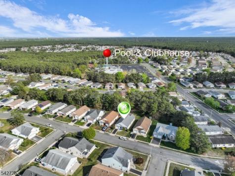 81 Woodstock Drive Berkeley NJ 08757