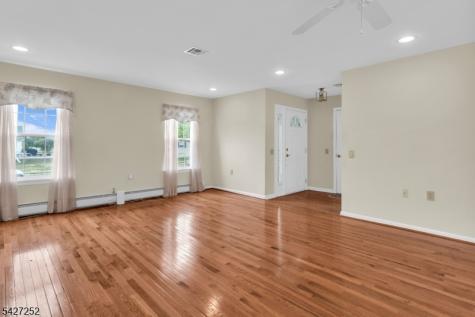 81 Woodstock Drive Berkeley NJ 08757