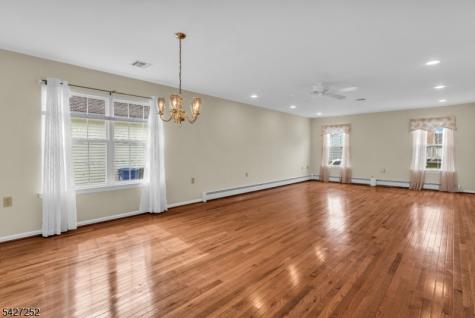 81 Woodstock Drive Berkeley NJ 08757