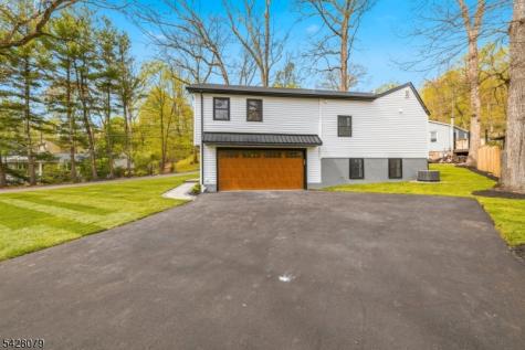 147 W Glen Road Denville NJ 07834