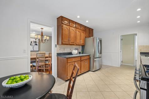 106 Division Avenue Summit NJ 07901