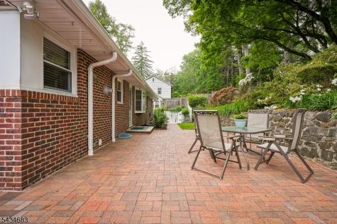 106 Division Avenue Summit NJ 07901