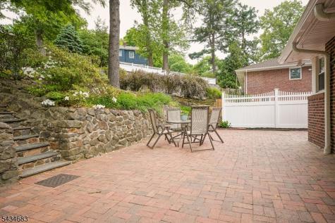106 Division Avenue Summit NJ 07901