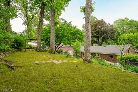 106 Division Avenue Summit NJ 07901